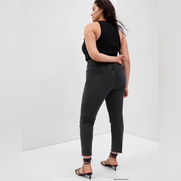 NWOT Gap High Rise slim fit denim in washed black - Picture 3 of 10